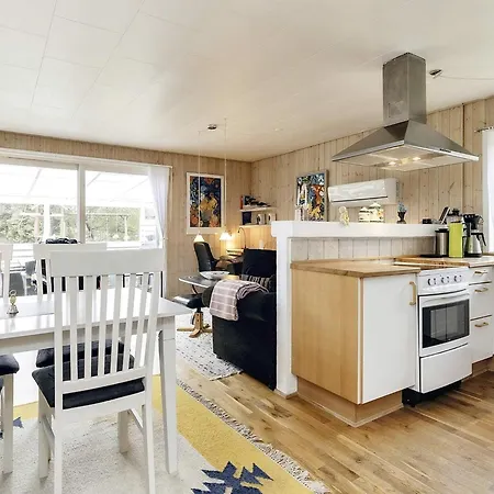 Holiday home Holiday Iv